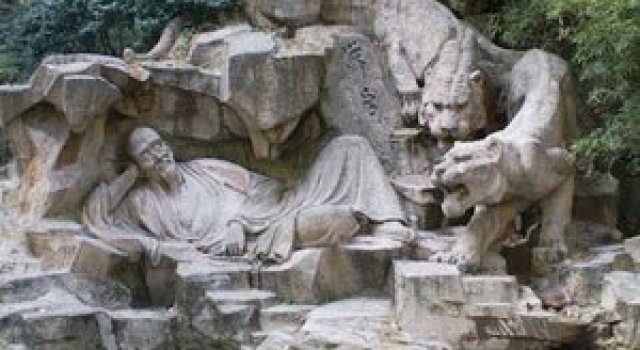 Sculptura legendara, la Izvorul Hupao, in China