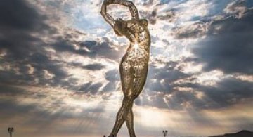 Superba sculptura de la Burning Man