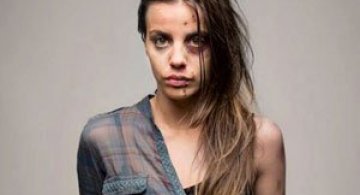 Socant: Dependenta de droguri in fotografii