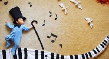 Bebelus in Tara Minunilor, de Queenie Liao