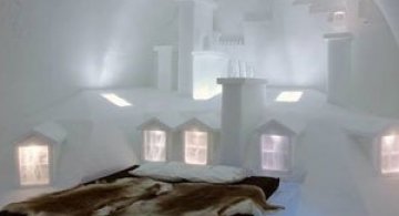 Peisaj parizian in hotelul de gheata