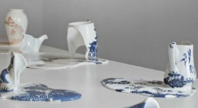 Balti de portelan: Piese din ceramica topite iscusit