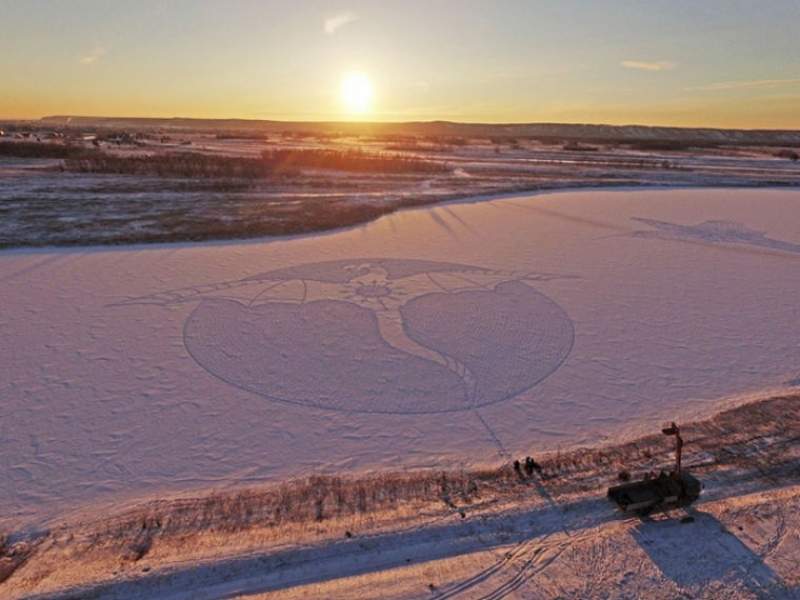 Artisul zapezii: Lasa opere de arta in urma sa, din mers