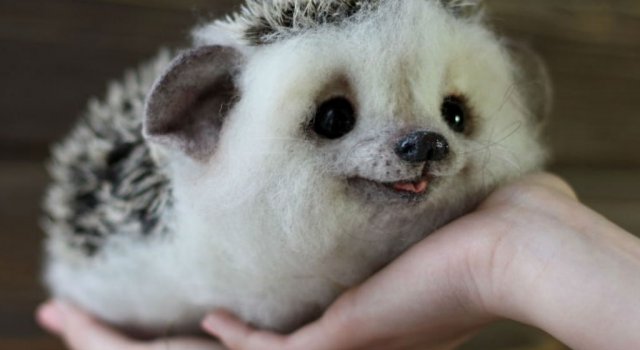 Animalute fermecatoare facute din lana