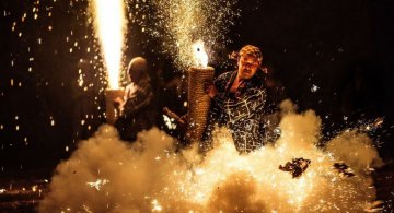 Festivalul Artificiilor: Traditiile explozive ale japonezilor
