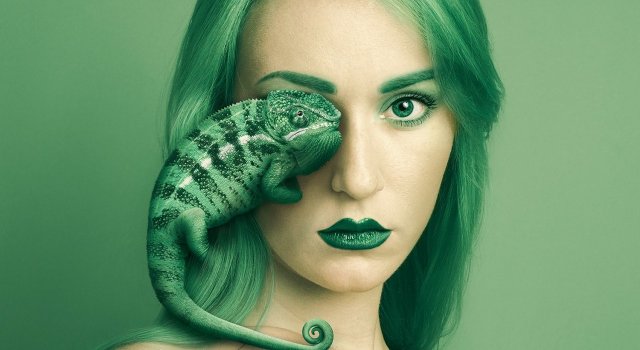 Ferocitate si gingasie: Dualitatea privirii feminine