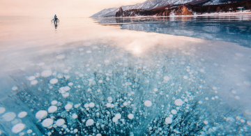 Frumusetea celui mai adanc lac din lume, iarna