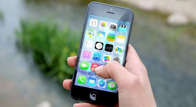 Opt aplicatii pentru smartphone despre care nu stiai