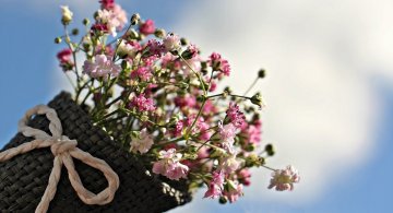 Cele mai frumoase si induiosatoare poezii despre mama