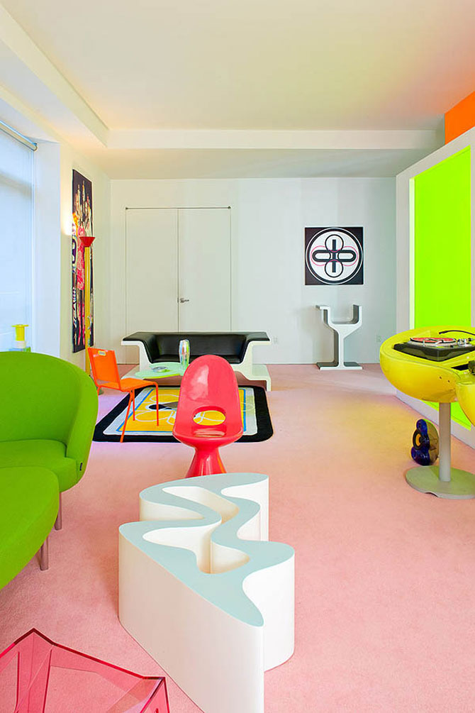 Apartament de designer: Neon si linii bizare de Rashid