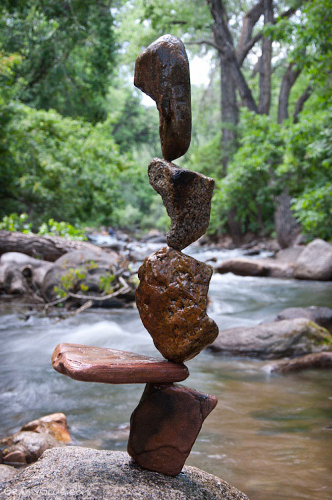 Echilibristica pietrelor, de Michael Grab - Poza 2