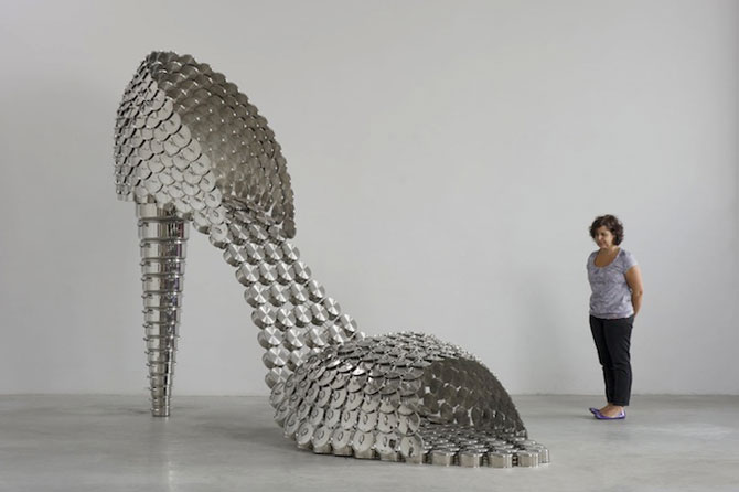 Pantofii supra-dimensionati ai Joanei Vasconcelos - Poza 1
