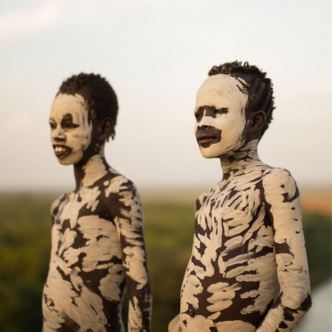 Trib pe cale de disparitie din Etiopia in portrete elegante - Poza 6