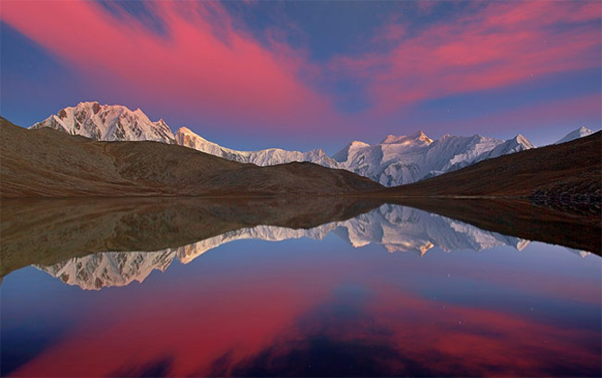 Despre cum vine muntele la Atif Saeed - Poza 10