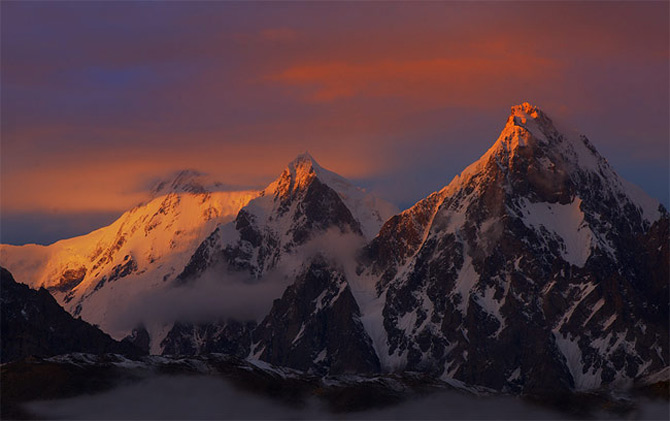 Despre cum vine muntele la Atif Saeed - Poza 19