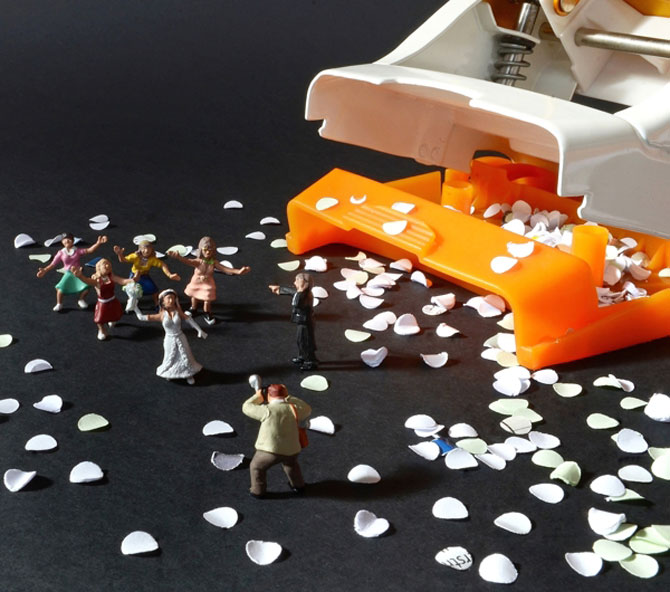 Viata la birou in miniaturi, de Bettina Guber - Poza 4