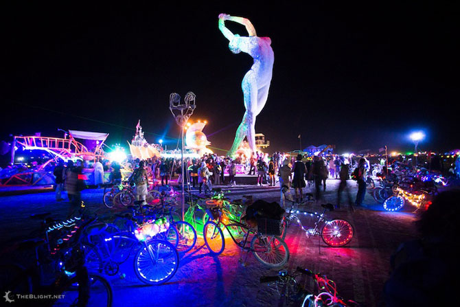 Superba sculptura de la Burning Man - Poza 4