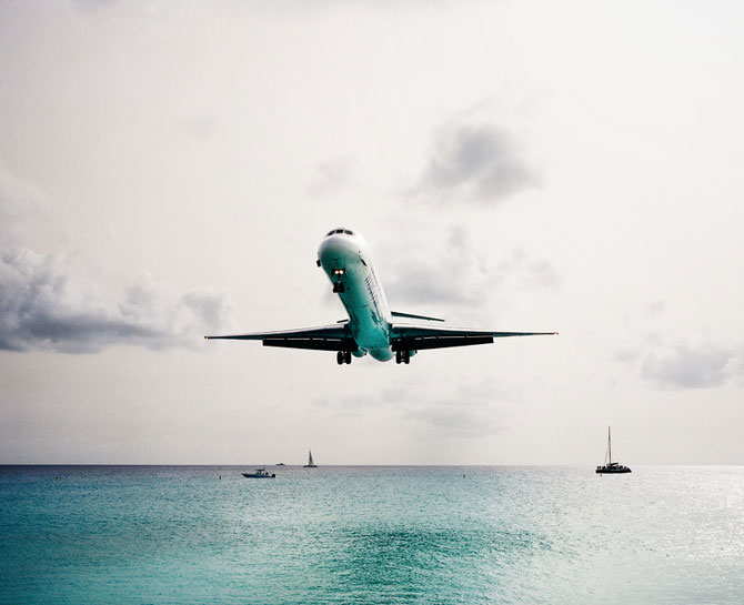 Avioane peste plaja Maho, St. Martin, Caraibe