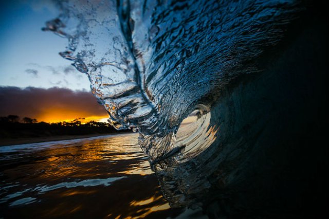 Toanele oceanului: Frumusetea valurilor, in poze superbe - Poza 9